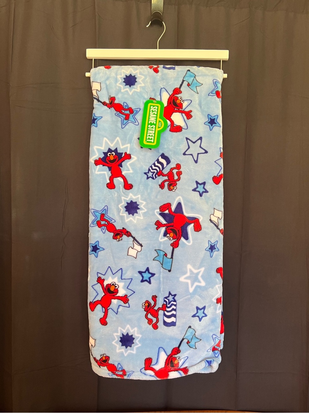 Sesame Street Elmo Blue Kids Decorative Throw 50 x 60”